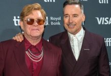 Elton John denuncia al ‘Mail’ por revelar datos de su salud y el nacimiento de su hijo