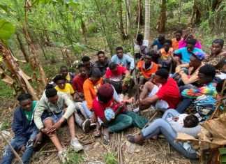 Patrulla del Ejército intercepta grupo de 30 haitianos indocumentados en zona montañosa de Guayubín