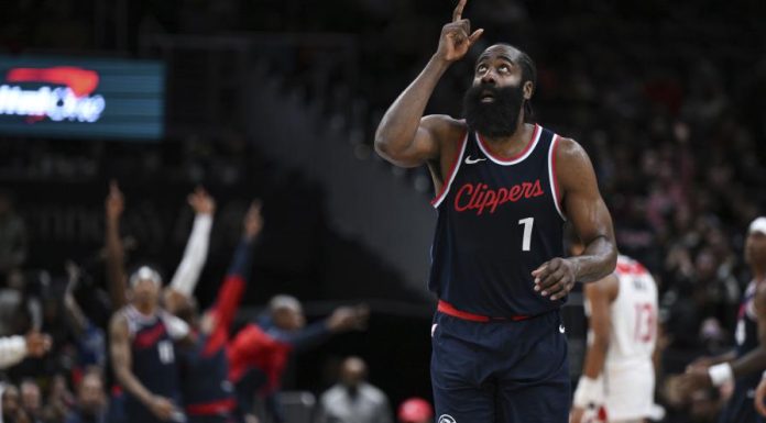 Clippers traspasan a James a Cavaliers por Darius Garland en un movimiento de alto impacto