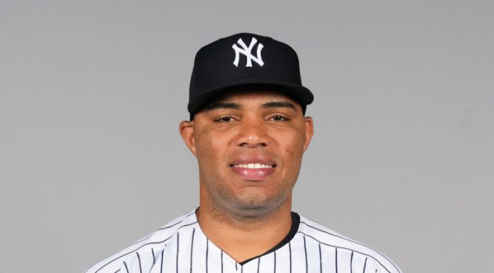 Gigantes anuncian la firma del agente libre Jimmy Cordero