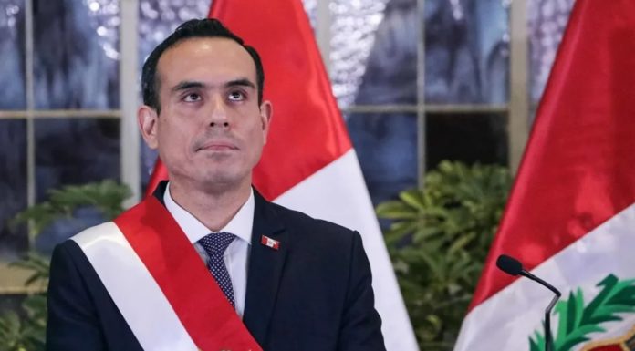 Congreso de Perú destituye al presidente interino José Jerí a dos meses de las elecciones