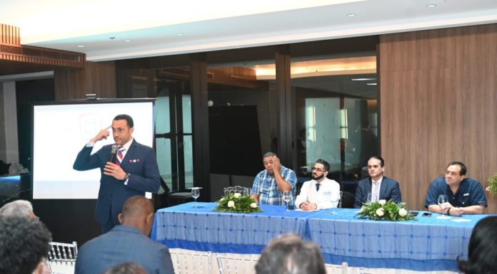 Movimiento Dominicanos Unidos Contra la Corrupción Denuncia “Captura del Estado” por Élites y Exige Auditoría al Gasto Público