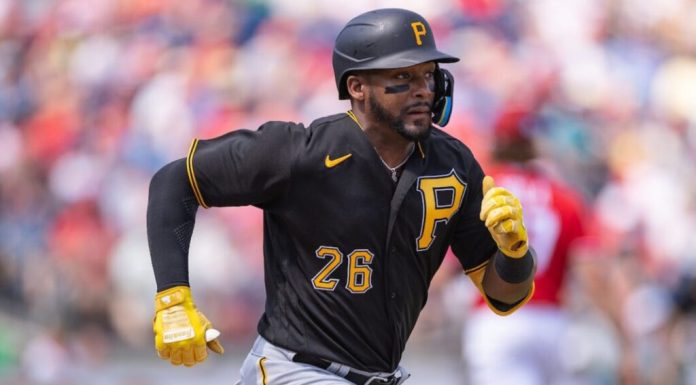 Padres de San Diego firman por un año a Miguel Andújar
