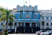 Policía busca a cuatro delincuentes tras asalto armado en cafetería de San Isidro