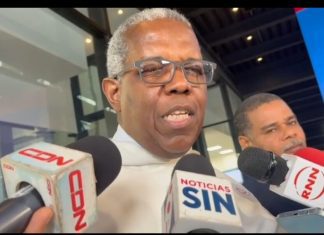 Sacerdote pide gobierno investigar cierre oficina DEA en RD