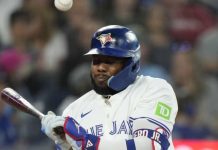 Vladimir Guerrero Jr. presume mejora física en temporada baja