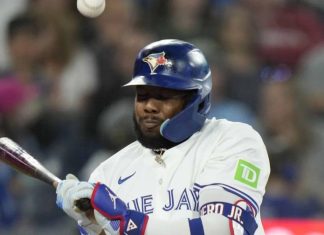 Vladimir Guerrero Jr. presume mejora física en temporada baja