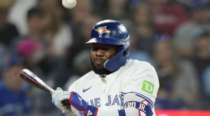 Vladimir Guerrero Jr. presume mejora física en temporada baja