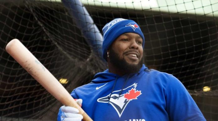 Guerrero Jr. inicia la primavera con una nueva energía en Toronto