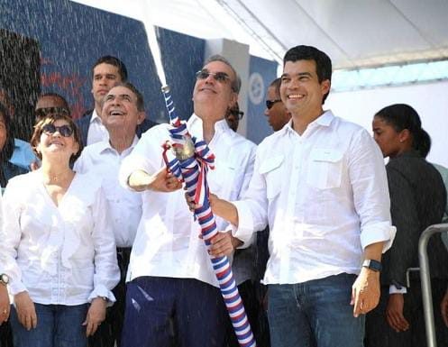 Presidente Abinader inaugurará centros educativos, un puente y ampliación de acueducto en Azua