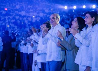 Presidente Abinader define al PRM como el motor de cambio más efectivo y auténtico de la República Dominicana