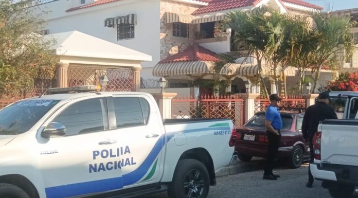 Varios delincuentes atracan esta mañana la vivienda del senador sanjuajero Félix Bautista