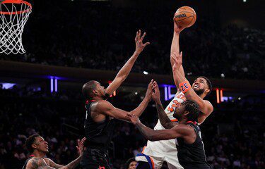 Towns lidera a los Knicks con 28 puntos y hunde más a los Bulls