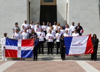 Video/ Promipyme deposita Ofrenda Floral en el 182 aniversario de la Independencia Nacional