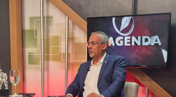Video- Alejandro Abreu revela que el vaper es el principal mal en el país y es necesario ponerle restricciones legales