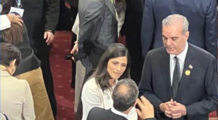 Abinader y María Corina Machado coinciden en Chile durante investidura de José Antonio Kast