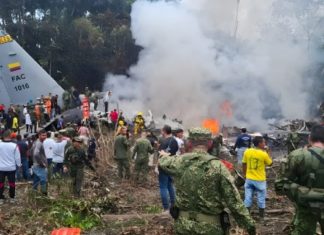 Se elevan a 68 los muertos tras accidente aéreo en Colombia; este martes encuentran cuerpos de dos de los cuatro desaparecidos