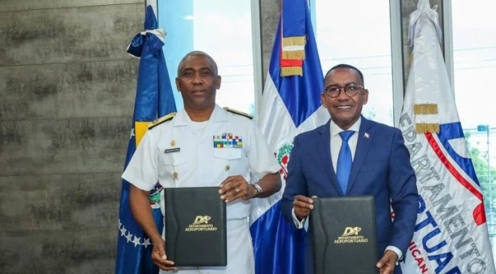 Departamento Aeroportuario y Armada acuerdan colaboración para seguridad en aeropuertos y helipuertos
