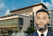 Aplazan para el siete de abril las medidas de coerción contra fiscal acusado de extorsión