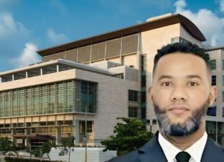 Aplazan para el siete de abril las medidas de coerción contra fiscal acusado de extorsión