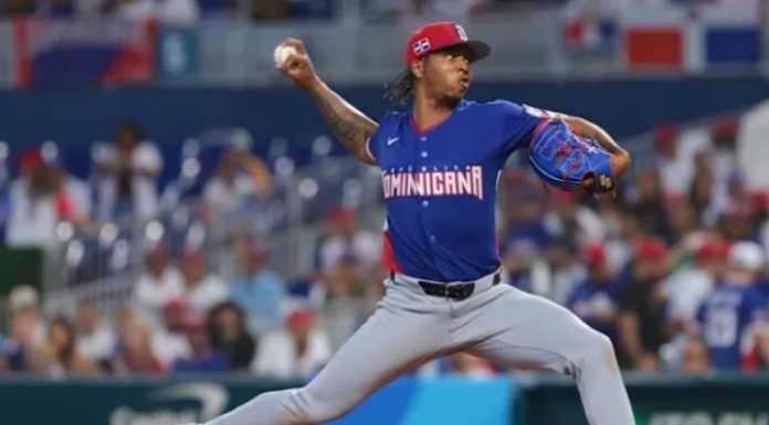 Brayan Bello regresa al campamento de Boston y no lanzaría nuevamente con Dominicana