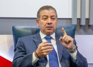 César Fernández pide al Gobierno evitar alarmismo y presentar plan económico para proteger a las familias