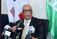 Fuerza del Pueblo exige transparencia en combustibles y publicación de costos, márgenes e impuestos