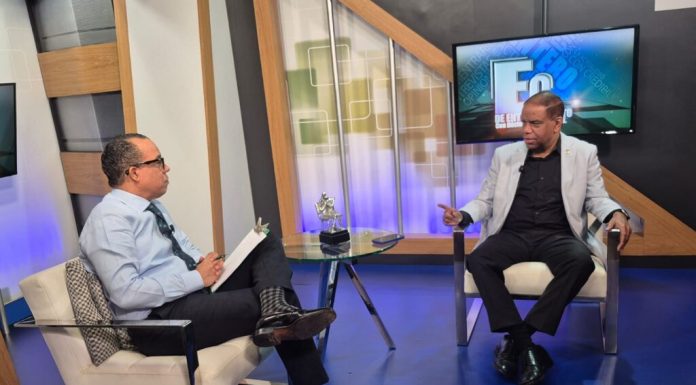 Danilo Díaz: “Al parecer, PRM buscó gente del Narco para ir a puestos; lo sacaremos en el 2028; TC se extralimitó con sentencia”