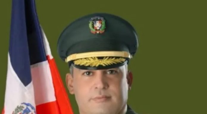 Fallece de un infarto exdirector de la COMIPOL, coronel Douglas Borrell; su fallecimiento ha generado pesar entre compañeros de armas