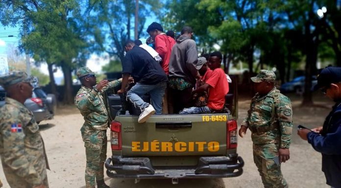 Migración informa deportó a 883 extranjeros indocumentados y apresó a otros 1,180