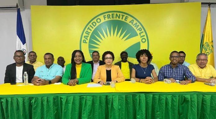 Frente Amplio se opone a contrarreforma laboral; aseguran peligra derechos de los trabajadores