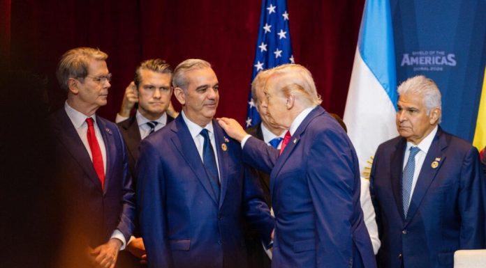 Presidente Abinader participa en firma de proclamación para crear coalición militar contra cárteles del narcotráfico