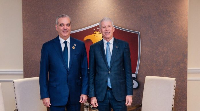 Abinader sostiene reunión bilateral con el secretario de Energía de Estados Unidos en la cumbre “Escudo de las Américas”