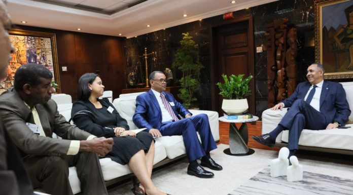 Director de Aduanas recibe comisión de ASODOPROM