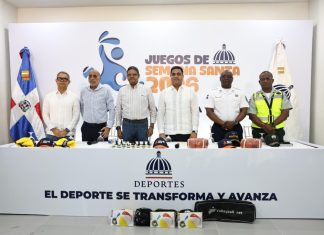 El mMnistro de Deportes Kelvin Cruz relanza los campamentos recreativos de Semana Santa 2026