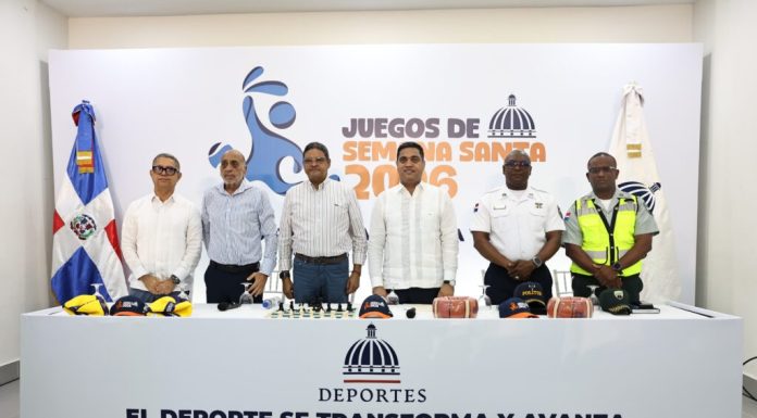 El mMnistro de Deportes Kelvin Cruz relanza los campamentos recreativos de Semana Santa 2026