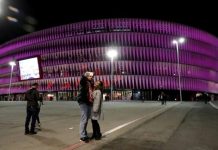 LaLiga implementará delegados de protección y “puntos violetas” en estadios contra la violencia