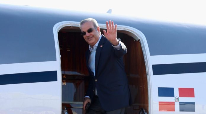 Presidente Abinader viaja este lunes a Francia; se reunirá con su homólogo, Emmanuel Macron