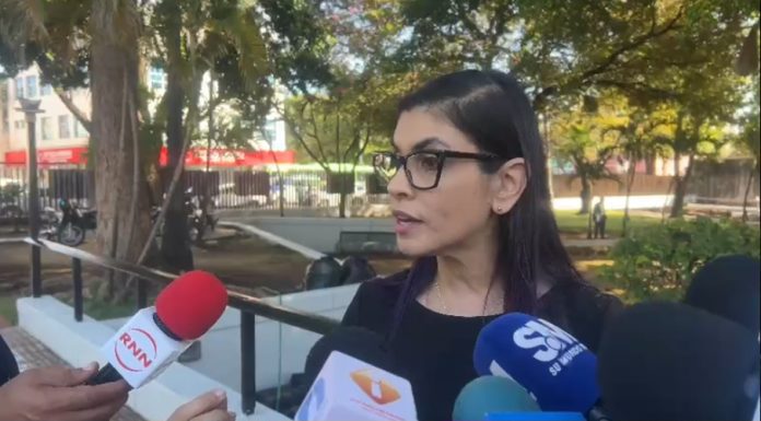 Profesora que obligó a niña a comerse sus propios vómitos podría enfrentar prisión de hasta 30 años de cárcel, advierte Olga Diná