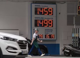 El barril de petróleo supera los 100 dólares
