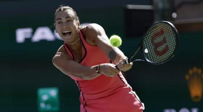 Sabalenka avanza a cuartos de final en Indian Wells tras imponerse a Osaka