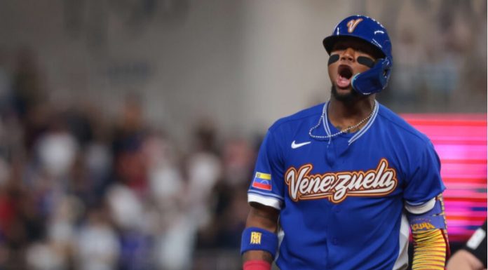 Venezuela remonta ante Italia y avanza a su primera final del Clásico Mundial
