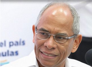 Vicepresidente ejecutivo de la OMSA niega irregularidades en licitación de autobuses