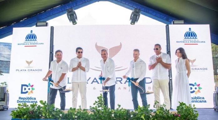 Presidente Abinader y Playa Grande anuncian inversión por mil millones de dólares y el desarrollo de nuevo aeropuerto internacional privado