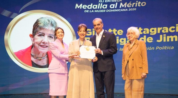 Abinader distingue a 22 dominicanas con la Medalla al Mérito de la Mujer por su liderazgo, trayectoria y aportes al desarrollo del país