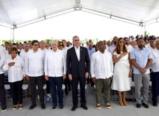 Presidente Luis Abinader encabeza renombramiento de la avenida Ecológica como José Francisco Peña Gómez en Santo Domingo Este