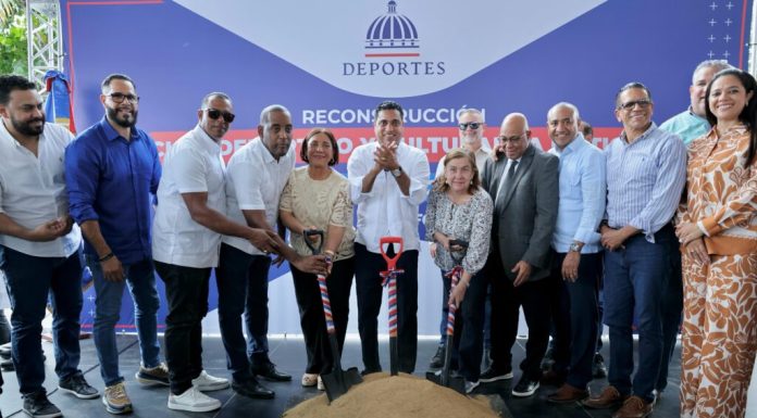 Ministro Kelvin Cruz inicia reconstrucción del Club La Matica con inversión de RD$32.8 millones