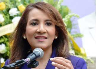 Zoraima Cuello denuncia el 27 % de los pacientes del Moscoso Puello falleció en el último semestre de 2025