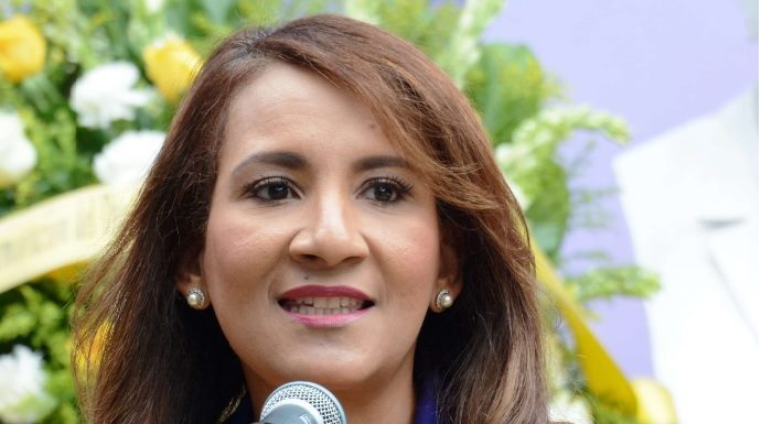 Zoraima Cuello denuncia el 27 % de los pacientes del Moscoso Puello falleció en el último semestre de 2025