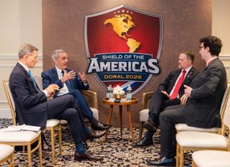 Abinader fortalece diálogo comercial con Estados Unidos durante cumbre en Miami